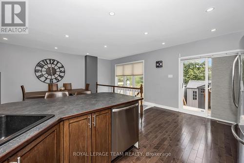 49 Chantilly Gate, Ottawa, ON - Indoor Photo Showing Kitchen