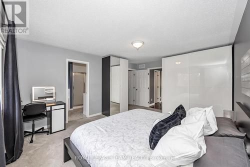 49 Chantilly Gate, Ottawa, ON - Indoor Photo Showing Bedroom