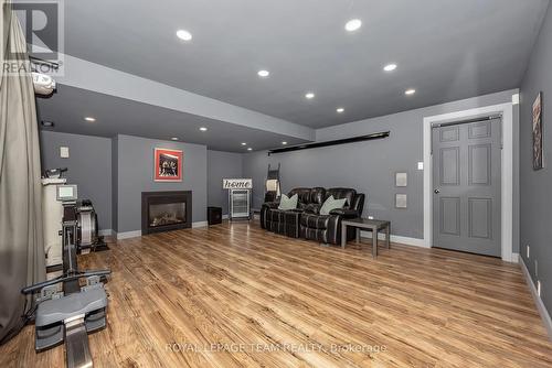 49 Chantilly Gate, Ottawa, ON - Indoor With Fireplace