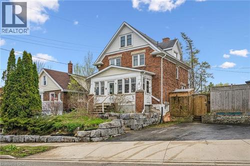 9 Spadina Road E, Kitchener, ON - Outdoor