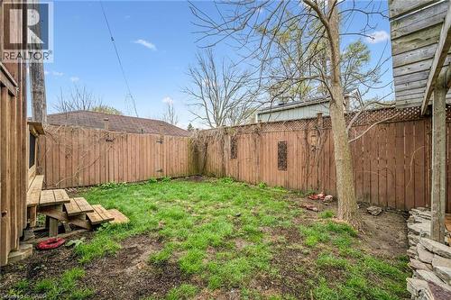 9 Spadina Road E, Kitchener, ON - Outdoor