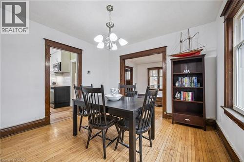 9 Spadina Road E, Kitchener, ON - Indoor Photo Showing Dining Room
