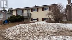 33 EIGHTEENTH AVENUE  Cochrane, ON P0L 1C0