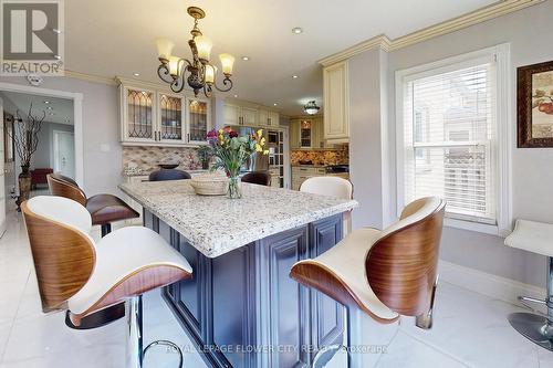 656 Esprit Crescent, Mississauga, ON - Indoor