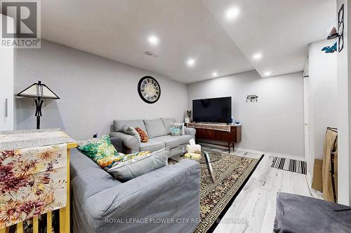 656 Esprit Crescent, Mississauga, ON - Indoor
