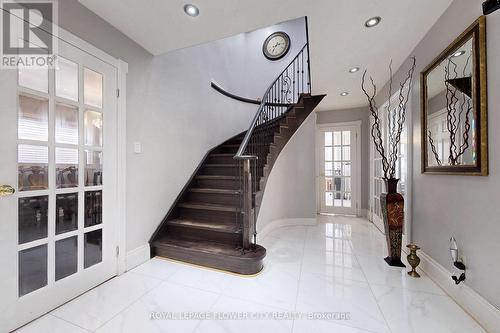 656 Esprit Crescent, Mississauga, ON - Indoor Photo Showing Other Room