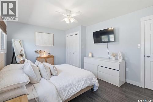 134 Russell Road, Saskatoon, SK - Indoor Photo Showing Bedroom