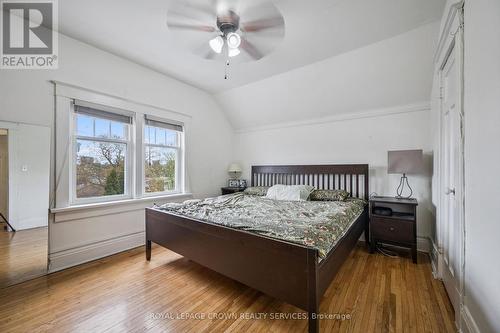 9 Spadina Road E, Kitchener, ON - Indoor Photo Showing Bedroom