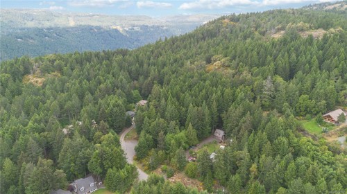 730 Emma Dixon Rd, Highlands, BC 