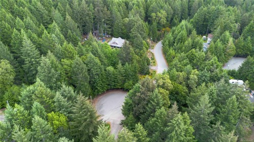 730 Emma Dixon Rd, Highlands, BC 