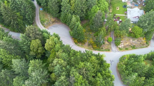 730 Emma Dixon Rd, Highlands, BC 