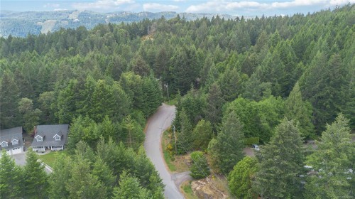 730 Emma Dixon Rd, Highlands, BC 