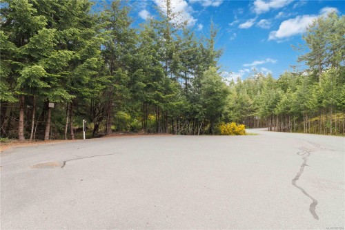 730 Emma Dixon Rd, Highlands, BC 