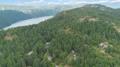 730 Emma Dixon Rd, Highlands, BC 
