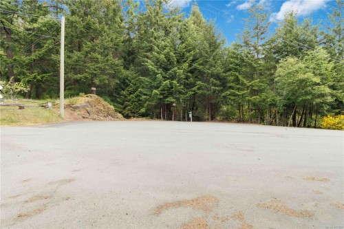 730 Emma Dixon Rd, Highlands, BC 