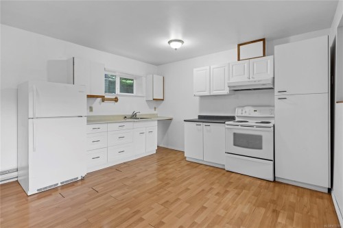 2109 Lakeside Dr, Nanaimo, BC 