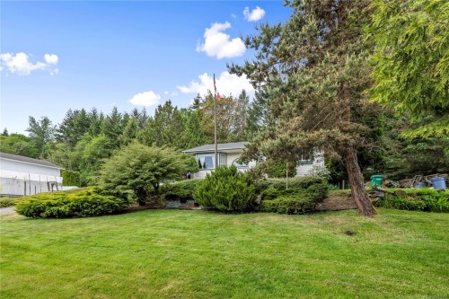 2109 Lakeside Dr, Nanaimo, BC 