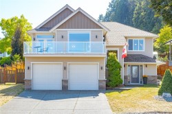 484 Hillcrest Ave Ladysmith, BC V9G 1W2