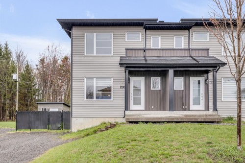 230 Rue du Marqueur  Lévis (Les Chutes-De-La-Chaudière-Est), QC G6Z 0C5