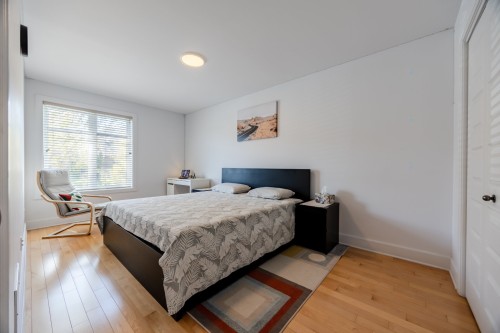 Chambre à coucher - 6255 Rue Cortot, Brossard, QC - Indoor Photo Showing Bedroom
