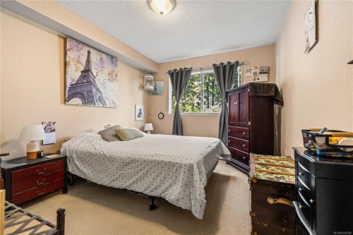 103-322 Birch St, Campbell River, BC - Indoor Photo Showing Bedroom