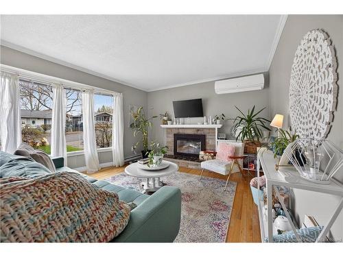 87 Oakland Ave, Fredericton, NB 