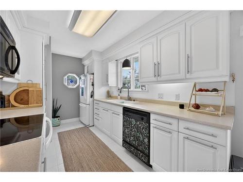 87 Oakland Ave, Fredericton, NB 