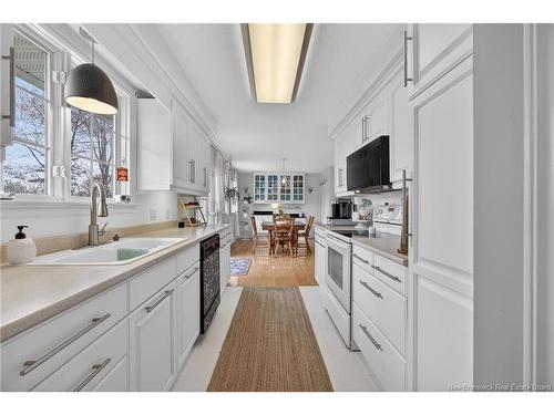 87 Oakland Ave, Fredericton, NB 