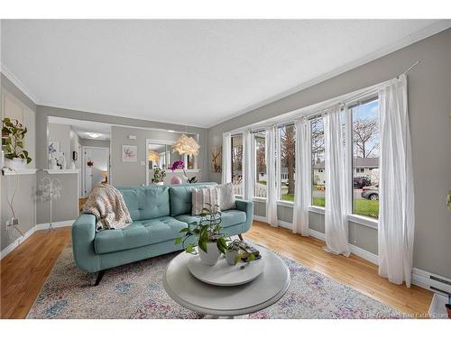 87 Oakland Ave, Fredericton, NB 