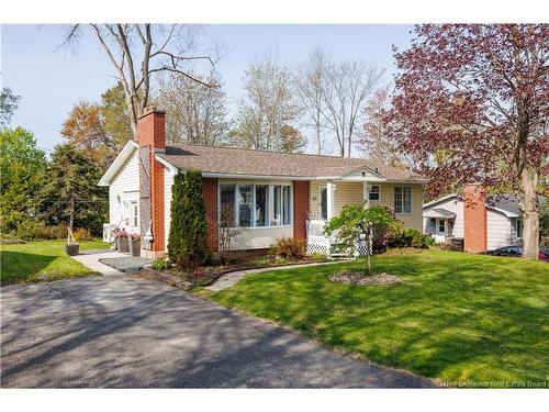 87 Oakland Ave, Fredericton, NB 