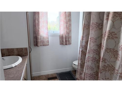 7063 Ch Boundary, Lac Baker, NB 