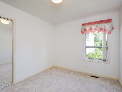 1537 Eric Rd, Saanich, BC 