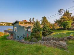 845 Lakeside Road  Milton Highlands, NS B5A 5K2