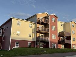 7 2 Elena Court  Charlottetown, PE C1C 0B2