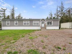 95 LORNADA Drive Onslow Mountain, NS B6L 6L4