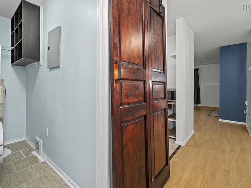 210 3600 John Par Drive, Halifax, NS 