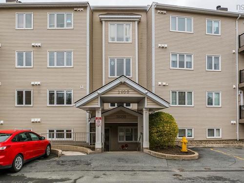 210 3600 John Par Drive, Halifax, NS 