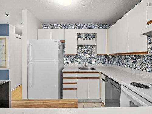 210 3600 John Par Drive, Halifax, NS 