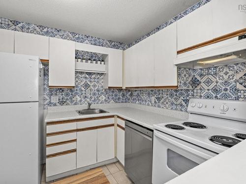 210 3600 John Par Drive, Halifax, NS 