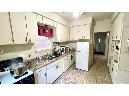 741 Partington, Windsor, ON 