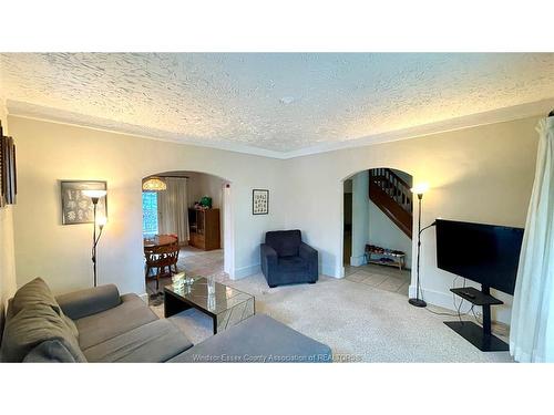 741 Partington, Windsor, ON 