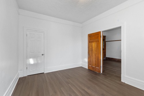 Master Bedroom - 2320 Av. Marcil, Montréal (Côte-Des-Neiges/Notre-Dame-De-Grâce), QC - Indoor Photo Showing Other Room