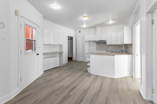 Kitchen - 2320 Av. Marcil, Montréal (Côte-Des-Neiges/Notre-Dame-De-Grâce), QC - Indoor Photo Showing Kitchen