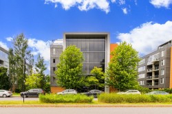 405-9825 Boul. Leduc  Brossard, QC J4Y 0K9