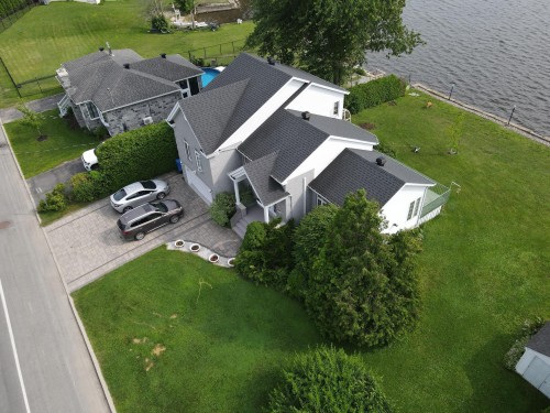 918 Ch. Duhamel  Pincourt, QC J7W 4E9