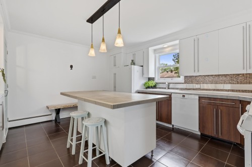 Kitchen - 242 Rue Bernard, Beloeil, QC - Indoor Photo Showing Kitchen