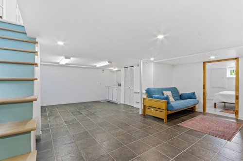 Family Room - 242 Rue Bernard, Beloeil, QC - Indoor Photo Showing Other Room