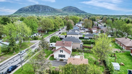 Overall view - 242 Rue Bernard, Beloeil, QC - Outdoor With View