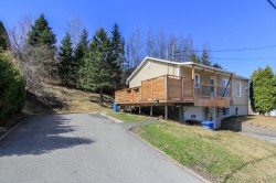 504  - 504A Rue Sacré-Coeur E. Alma, QC G8B 1A8