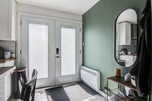 Hall d'entrée/Vestibule - 504  - 504A Rue Sacré-Coeur E., Alma, QC - Indoor